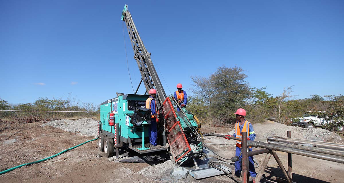 everdigm core drill rig_main04.jpg